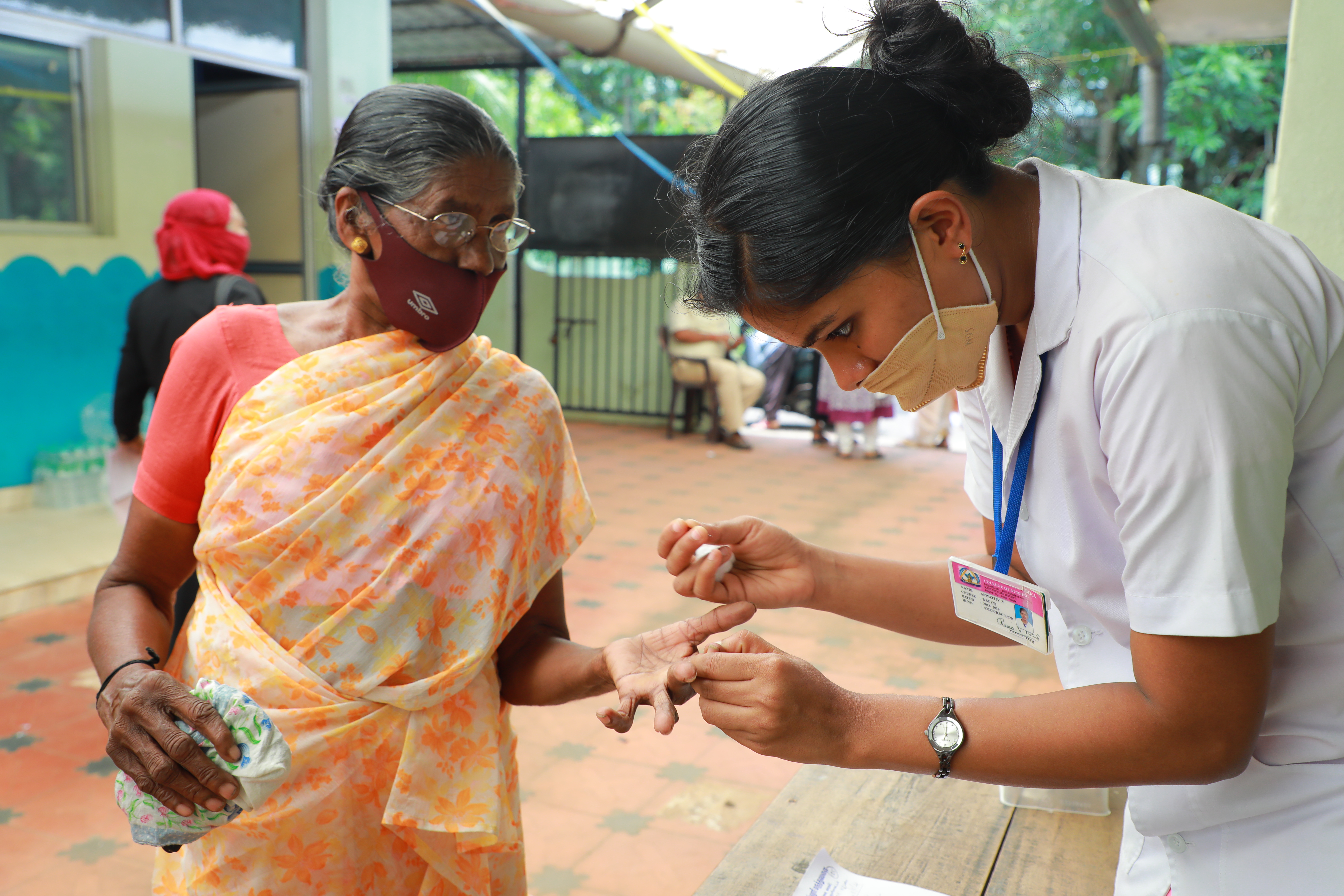 Outreach 32